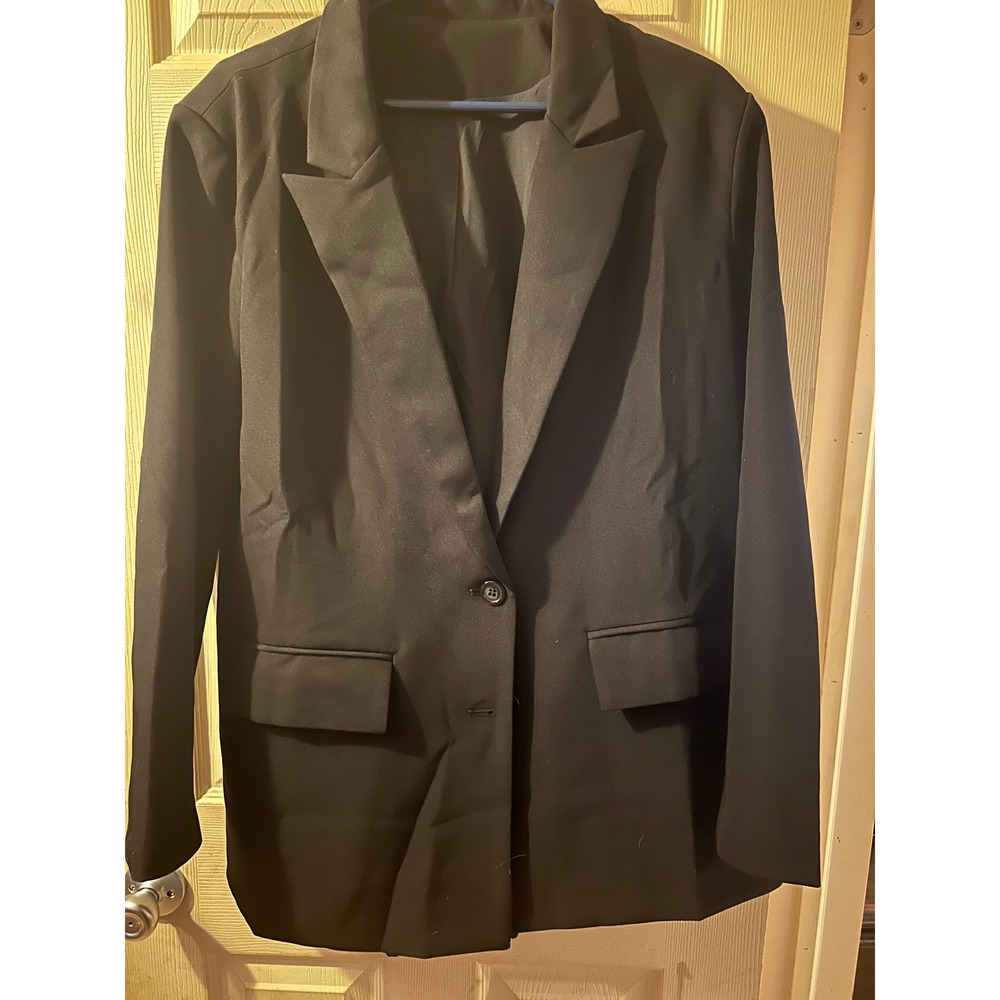 Black Two Piece Pant Suit Set Blazer and Straight Leg Trousers Size 2XL